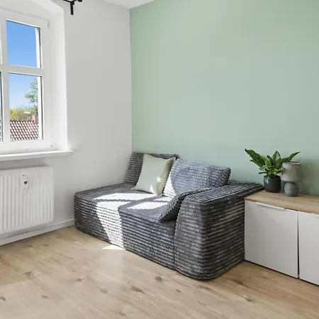 Apartment Gemuetliche 3 Dachwohnung Inkl Parkplatz Rudersdorf