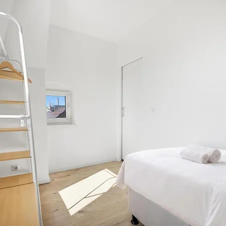 Gemuetliche 3 Dachwohnung Inkl Parkplatz Apartment